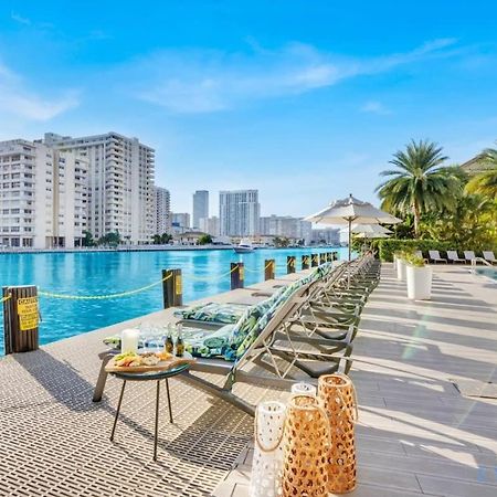 Balcony - Pool - Near Beach - Gym Hallandale Beach Esterno foto