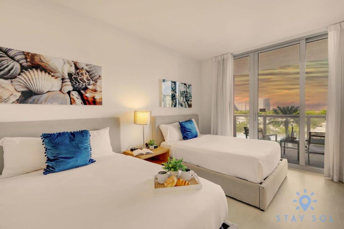 Balcony - Pool - Near Beach - Gym Hallandale Beach Esterno foto