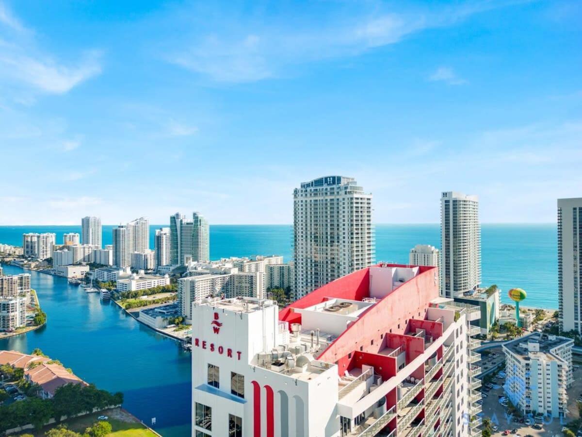 Balcony - Pool - Near Beach - Gym Hallandale Beach Esterno foto